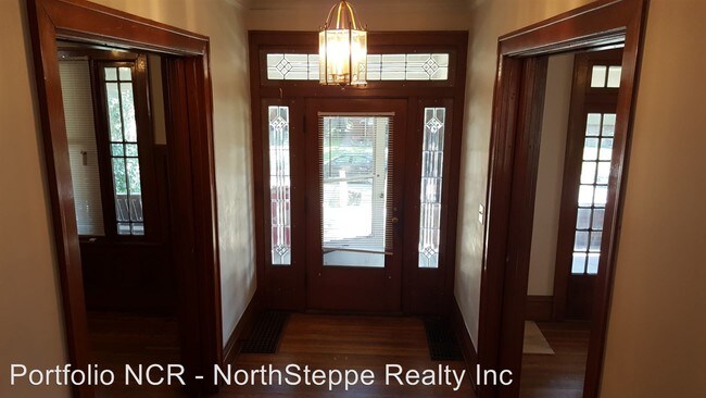 Foto del edificio - 7 br, 2 bath Apartment - 236 E 18th