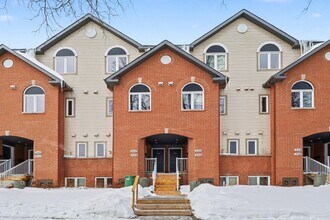 Building Photo - 340 London Terrace