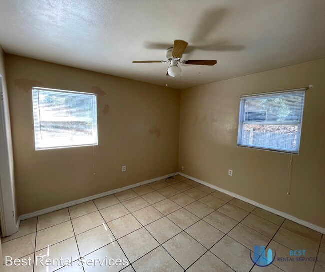 Foto del edificio - 3 br, 1 bath House - 1212 W Marjorie St