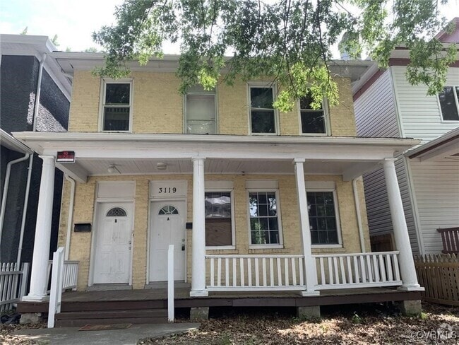 Building Photo - 3119 4th Ave