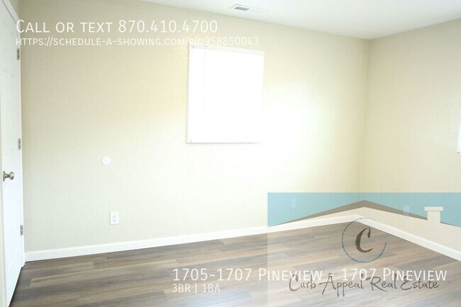 Foto del edificio - 1705-1707 Pineview-1707 Pineview
