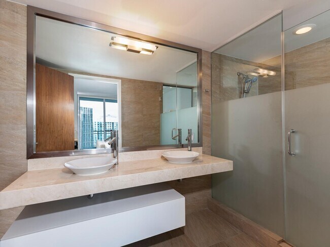 Foto del edificio - 92 SW 3rd St