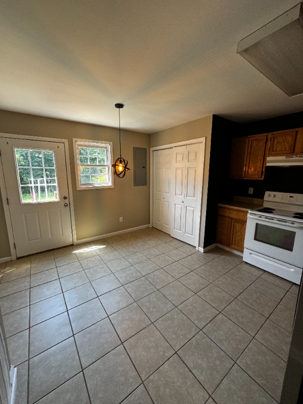 Building Photo - 4111 Church St