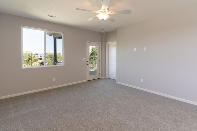 Foto del edificio - 1369 Retriever Way