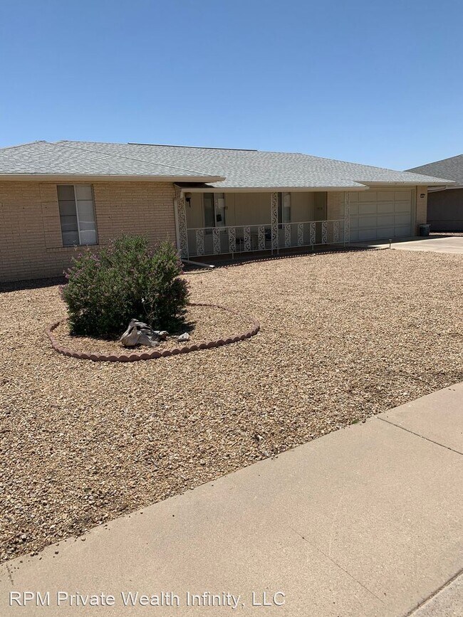 Foto del edificio - 2 br, 2 bath House - 9627 W. Greenway Road