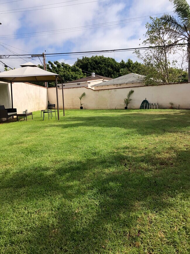 Large Backyard - 7342 W 83rd St