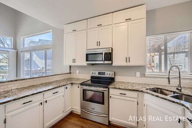 Foto del edificio - 19155 E Molly Ave