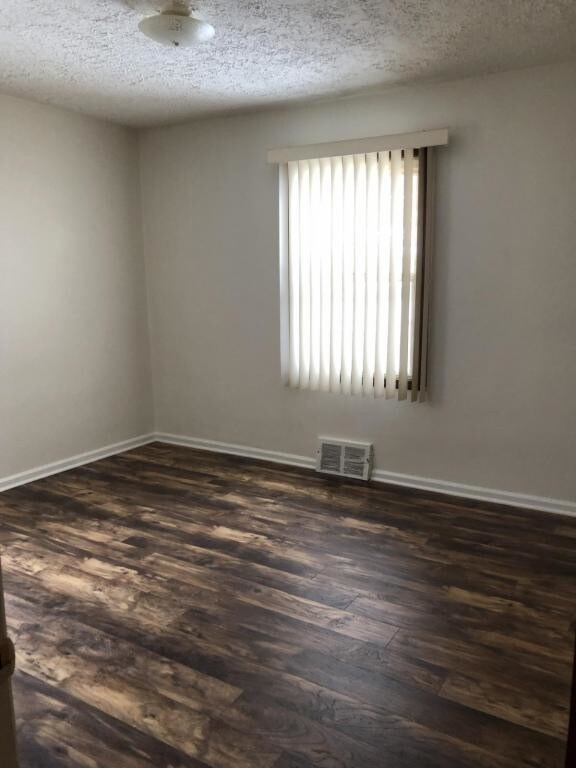 Building Photo - 3011 Ferris