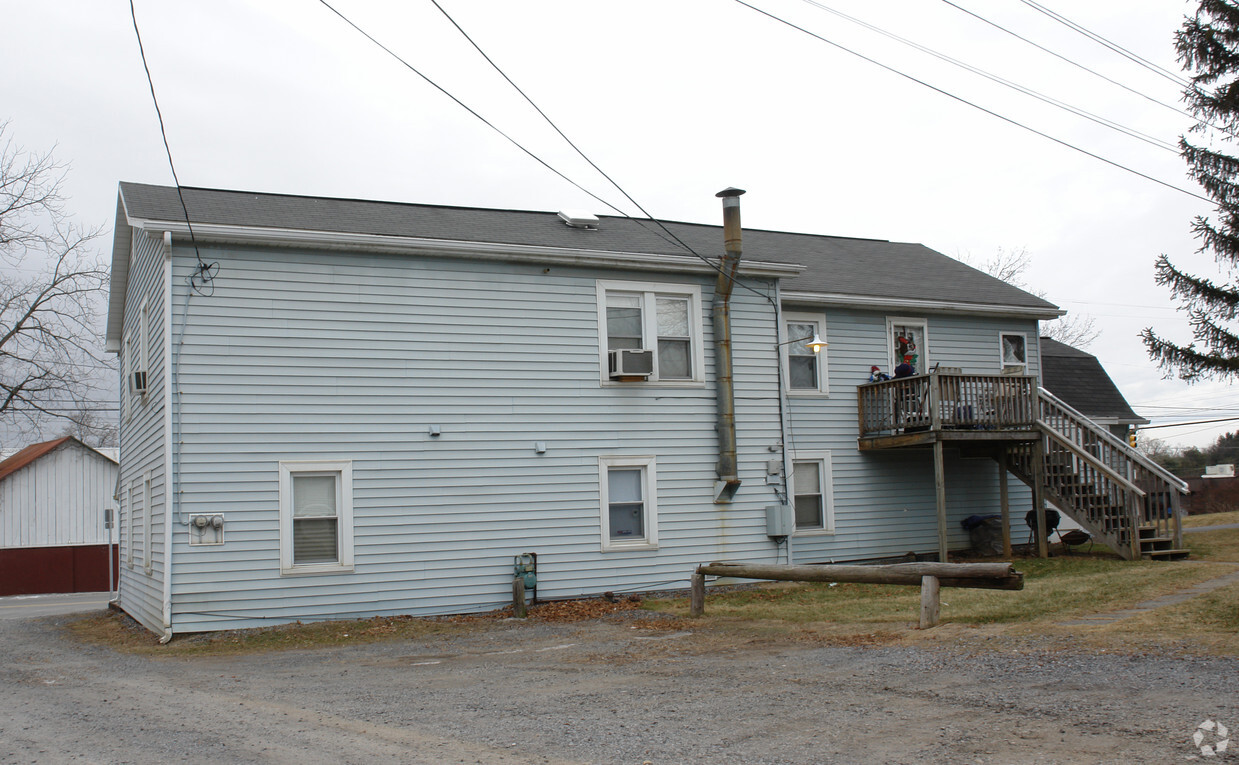 Building Photo - 101-107 S Corl St