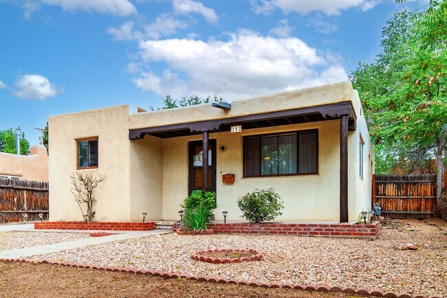 Foto del edificio - Original Stamm Home in South Capital District
