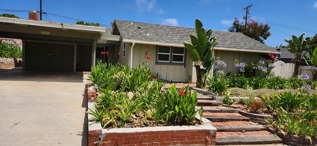 Building Photo - 7056 Madera Dr