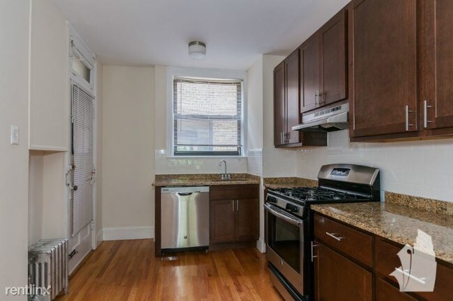 Foto del edificio - 4600 N Lincoln Ave