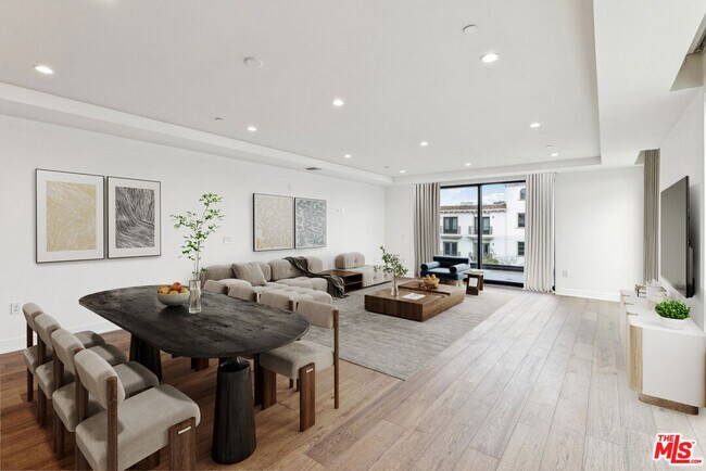 Foto del edificio - 725 Croft Ave
