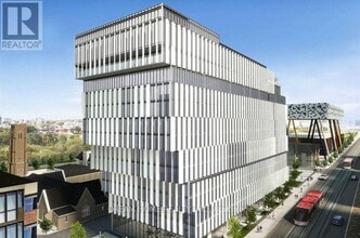 Building Photo - 50 McCaul St