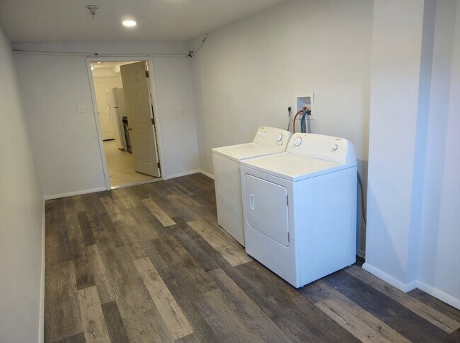 Foto del edificio - 11257 Cedar View Cir