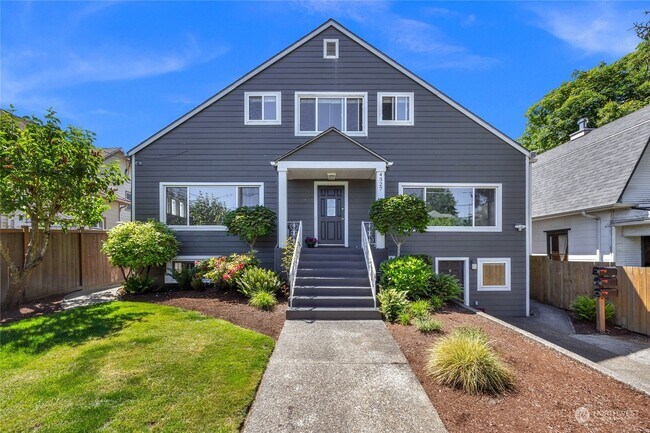 Foto del edificio - 4327 4th Ave NE