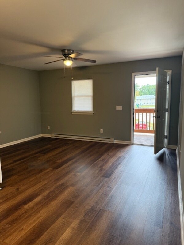 Foto del edificio - 1095 Cheyenne Ct