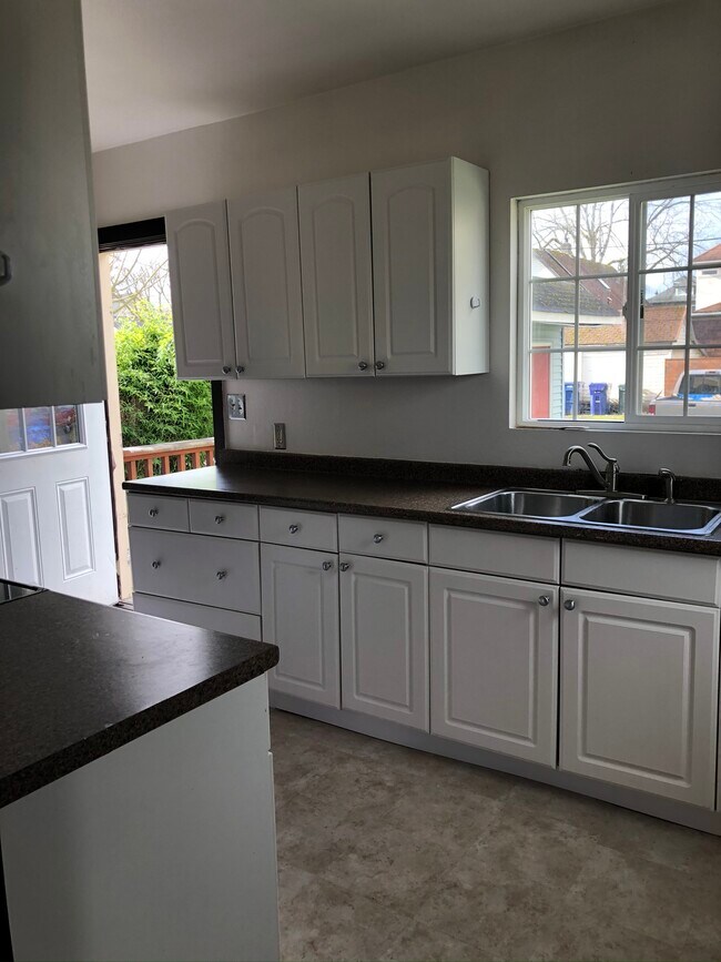 Foto del edificio - 802 S Trafton St