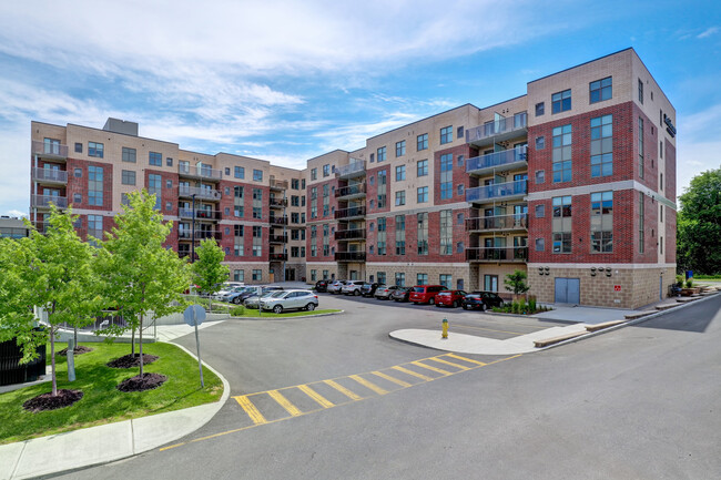 Building Photo - Residences at Kanata Lakes