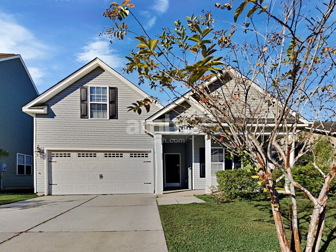 Primary Photo - 321 Harriswood Lane