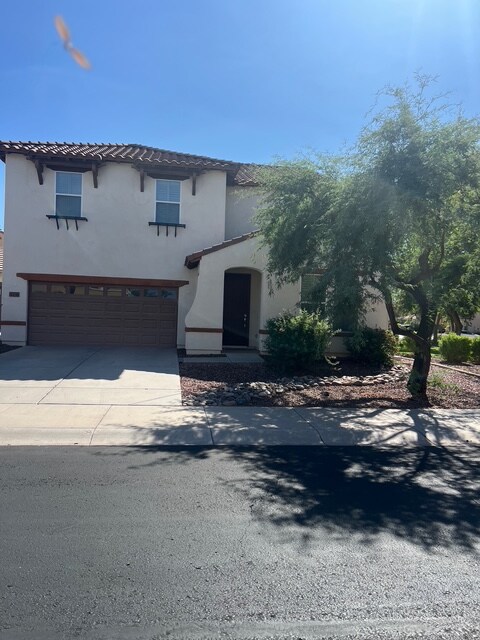 Foto principal - 9131 S Beck Ave