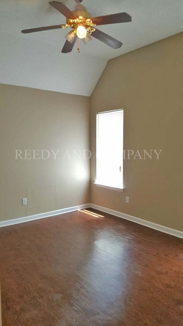 Building Photo - 9298 Charly Hill Ln