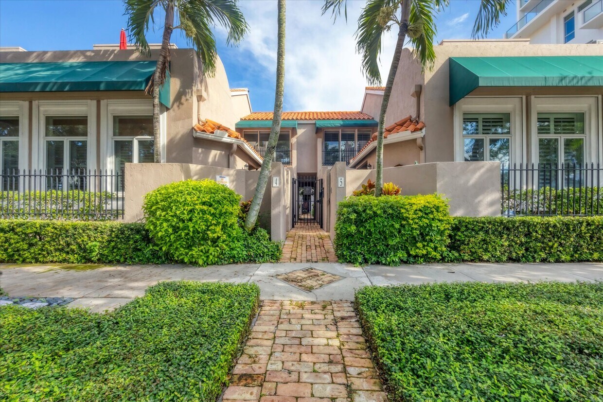 Foto principal - 200 Cocoanut Ave
