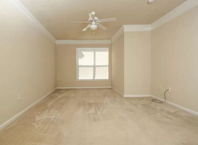 Building Photo - 8830 Villa View Cir