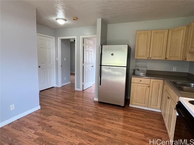 Building Photo - 98-042 Lokowai St