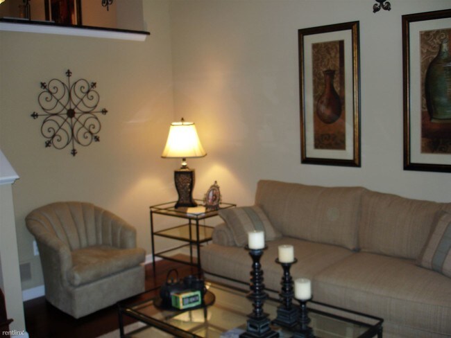 Foto del edificio - 8108 Williamstown Dr