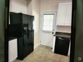 Building Photo - 4117 Huntsmoor Ln