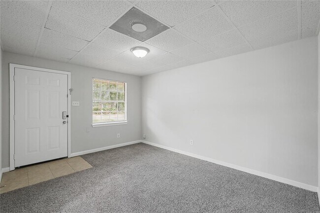 Foto del edificio - 3422 Hurlingham St