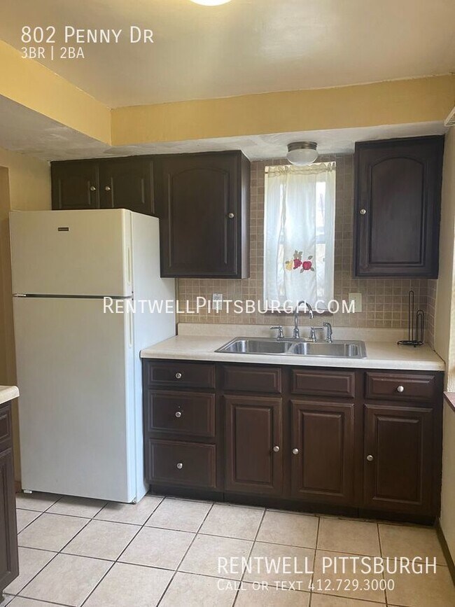 Building Photo - 3 Bedroom Home in Penn Hills