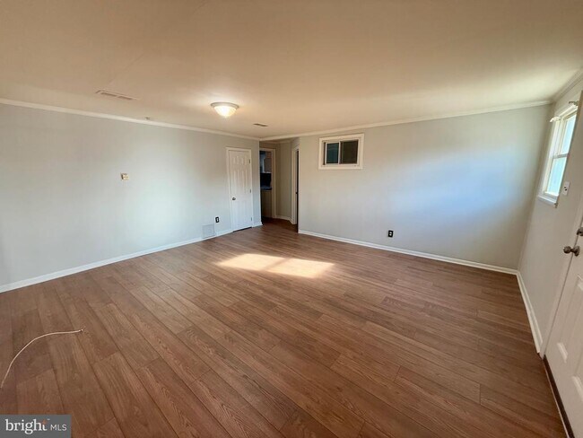 Foto del edificio - 4802 Beaver Dam Rd