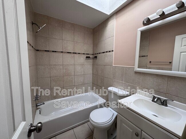 Foto del edificio - 12508 Knights Rd