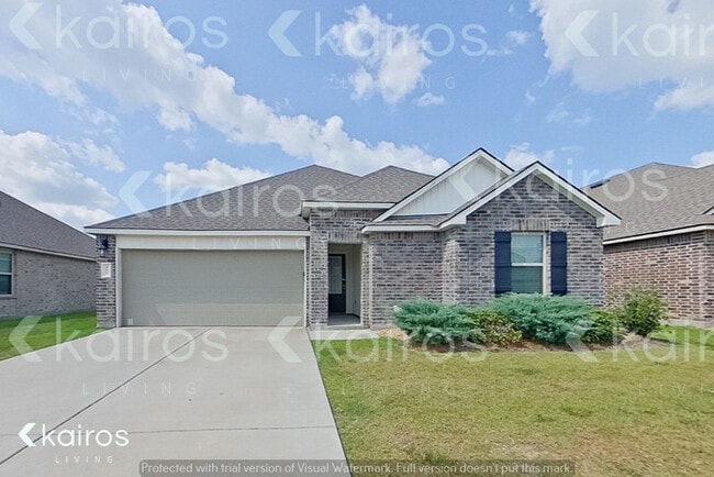 Building Photo - 405 Mango Dr