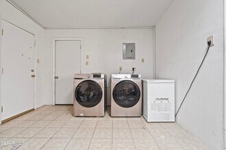 Building Photo - 3021 Orkney Rd