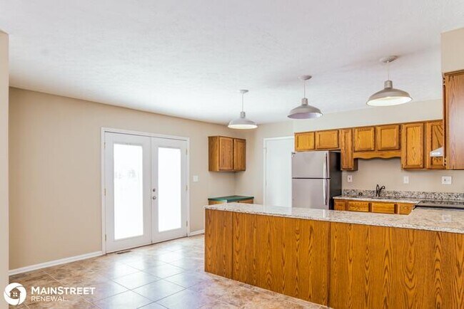 Foto del edificio - 8611 Glaser Ln, Louisville, KY 40291