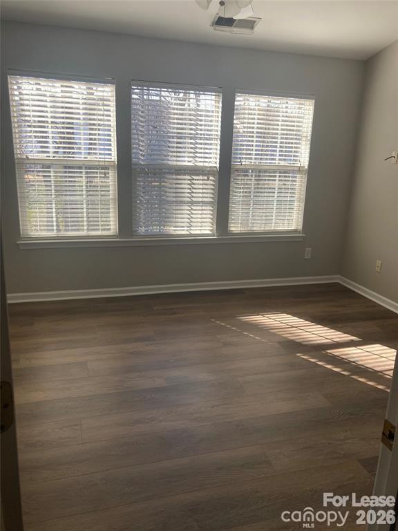 Foto del edificio - 6639 Rothchild Dr