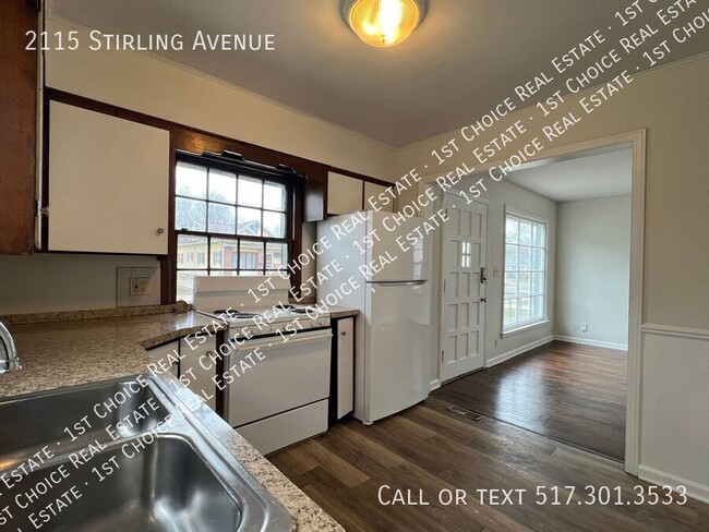 Building Photo - 2115 Stirling Ave