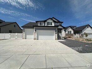 Building Photo - 2134 W 2855 S