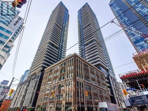 Building Photo - 115-4115 Blue Jays Way