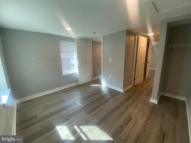 Foto del edificio - 218 W King St