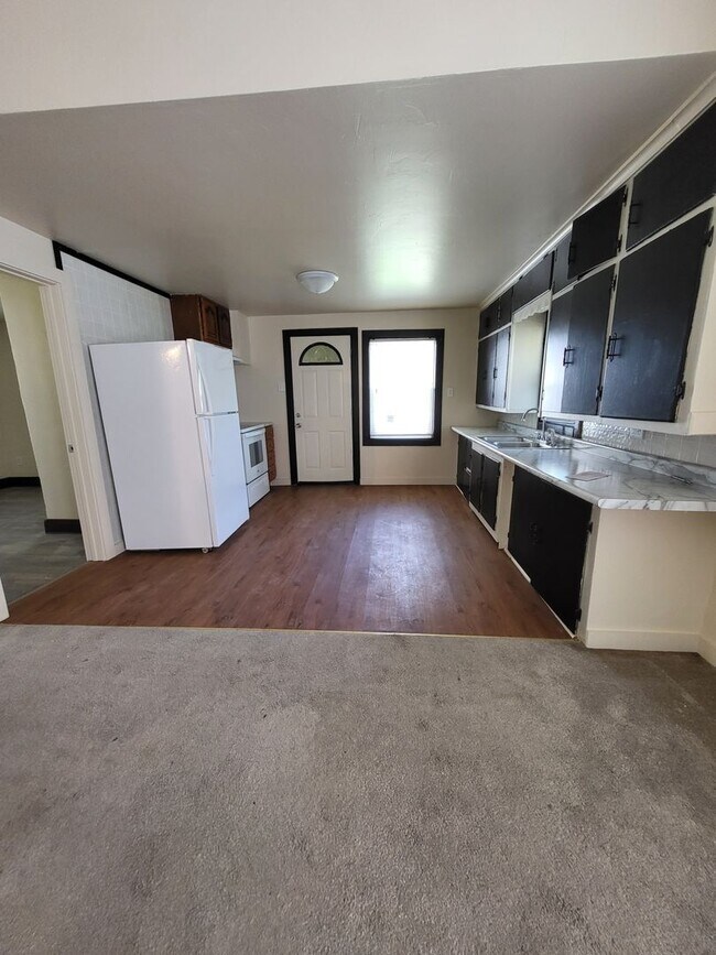 Foto del edificio - 1133 Day St