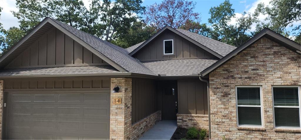 Primary Photo - 14 Laceby Ln