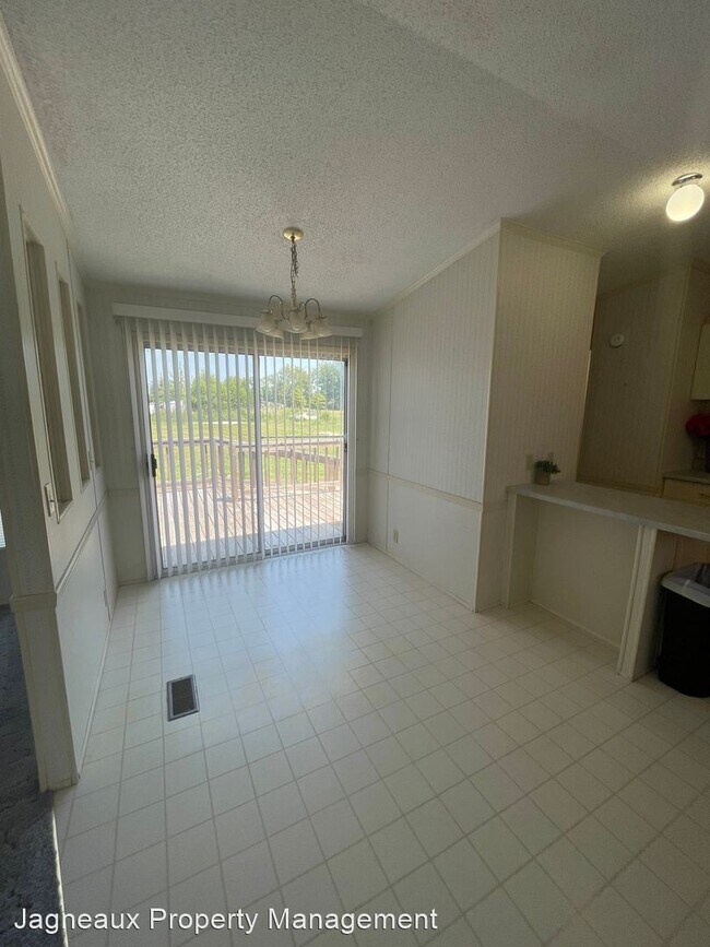 Foto del edificio - 3 br, 2 bath House - 6796 Cheval Dr