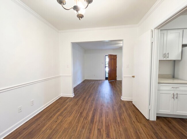 Building Photo - For Lease – Charming Brick Home in Historic Neighborhood