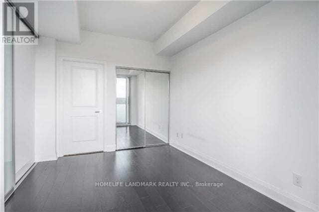 Building Photo - 2803-65-1265 St Mary St