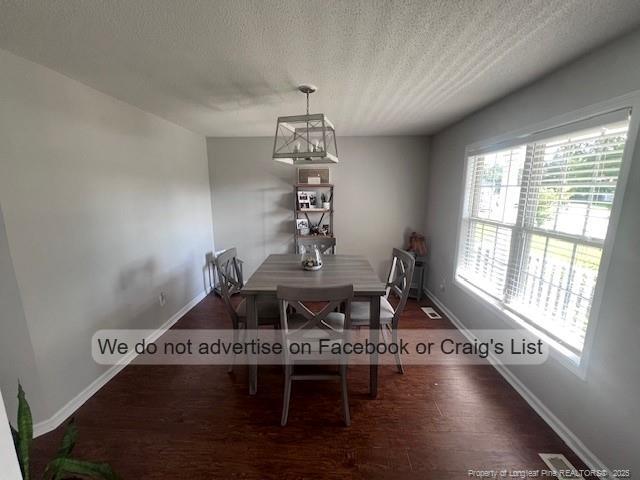 Foto del edificio - 4422 Rose Meadow Dr
