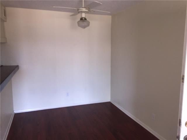 Building Photo - 1441 Westmount Ave